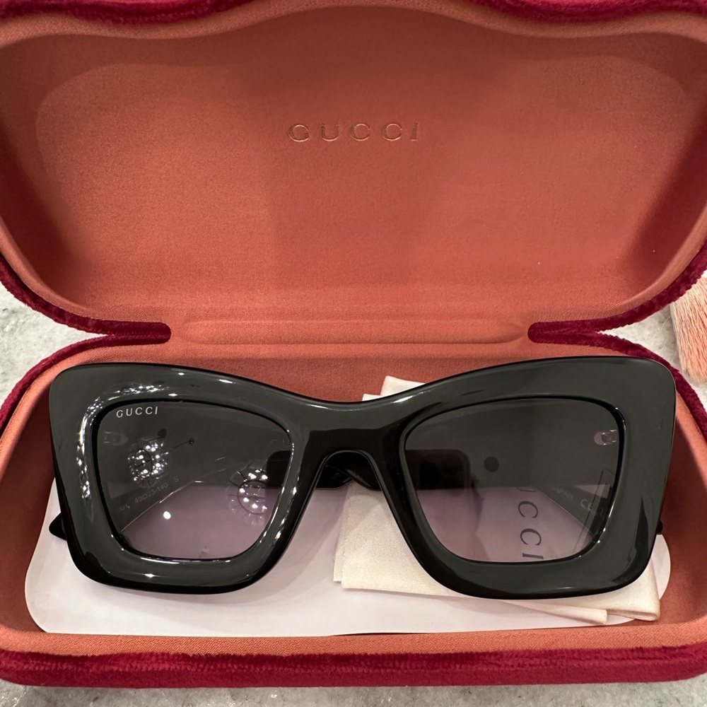 Gucci Black Women's Sunglasses